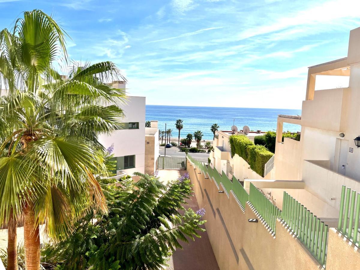 Apartamento en Mojácar en 1° línea de playa Exterior foto